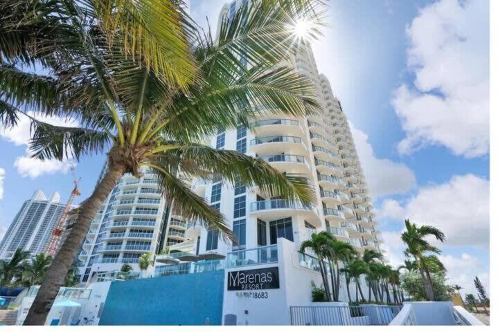 Beachfront Resort - Pool - Ocean View Balcony- Gym Miami Beach Exterior photo
